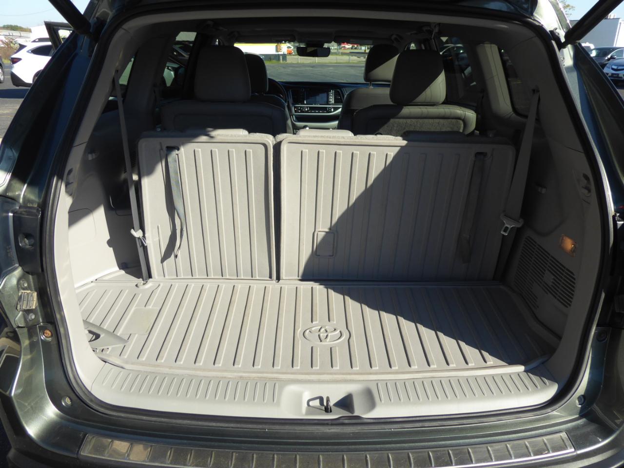 Toyota Highlander XLE AWD V6 2018