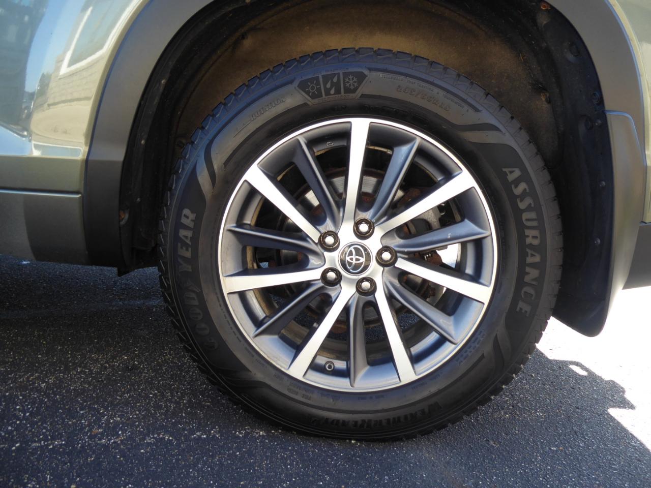 Toyota Highlander XLE AWD V6 2018