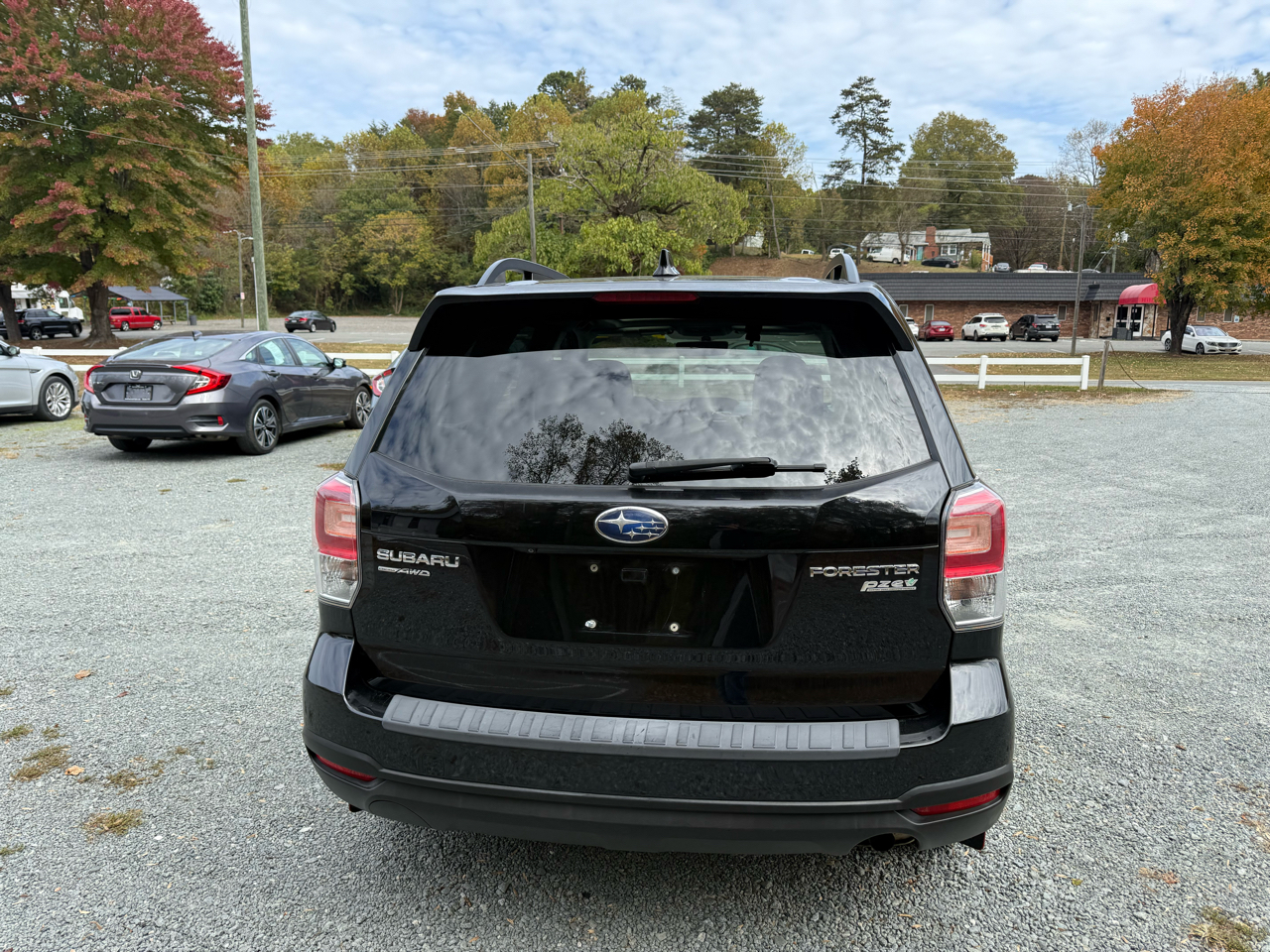 Subaru Forester 2.5i Premium PZEV CVT 2017 Subaru Forester 2.5i Premium PZEV CVT 2017