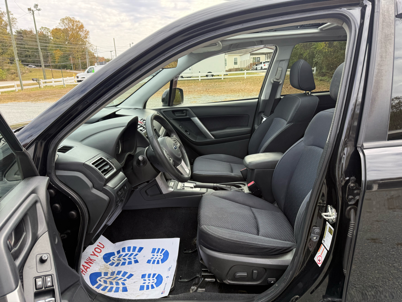 Subaru Forester 2.5i Premium PZEV CVT 2017 Subaru Forester 2.5i Premium PZEV CVT 2017
