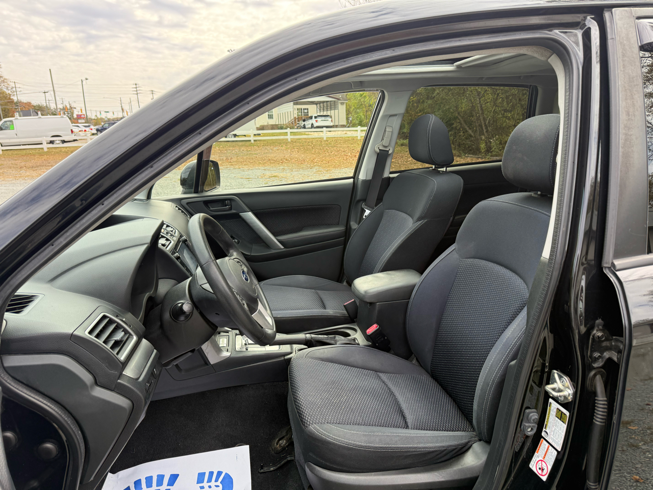 Subaru Forester 2.5i Premium PZEV CVT 2017 Subaru Forester 2.5i Premium PZEV CVT 2017