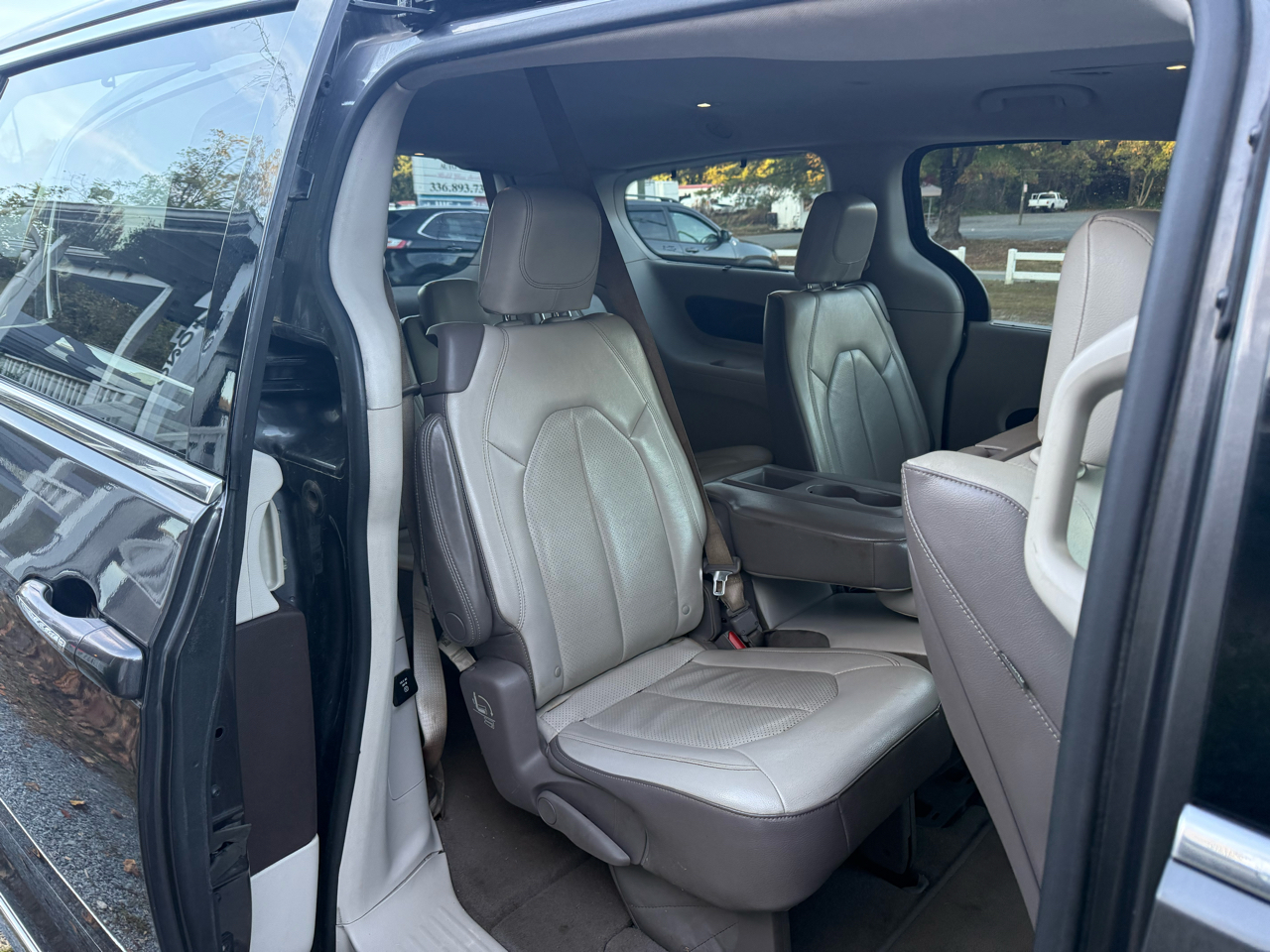 Chrysler Pacifica Touring-L Plus 2017 Chrysler Pacifica Touring-L Plus 2017