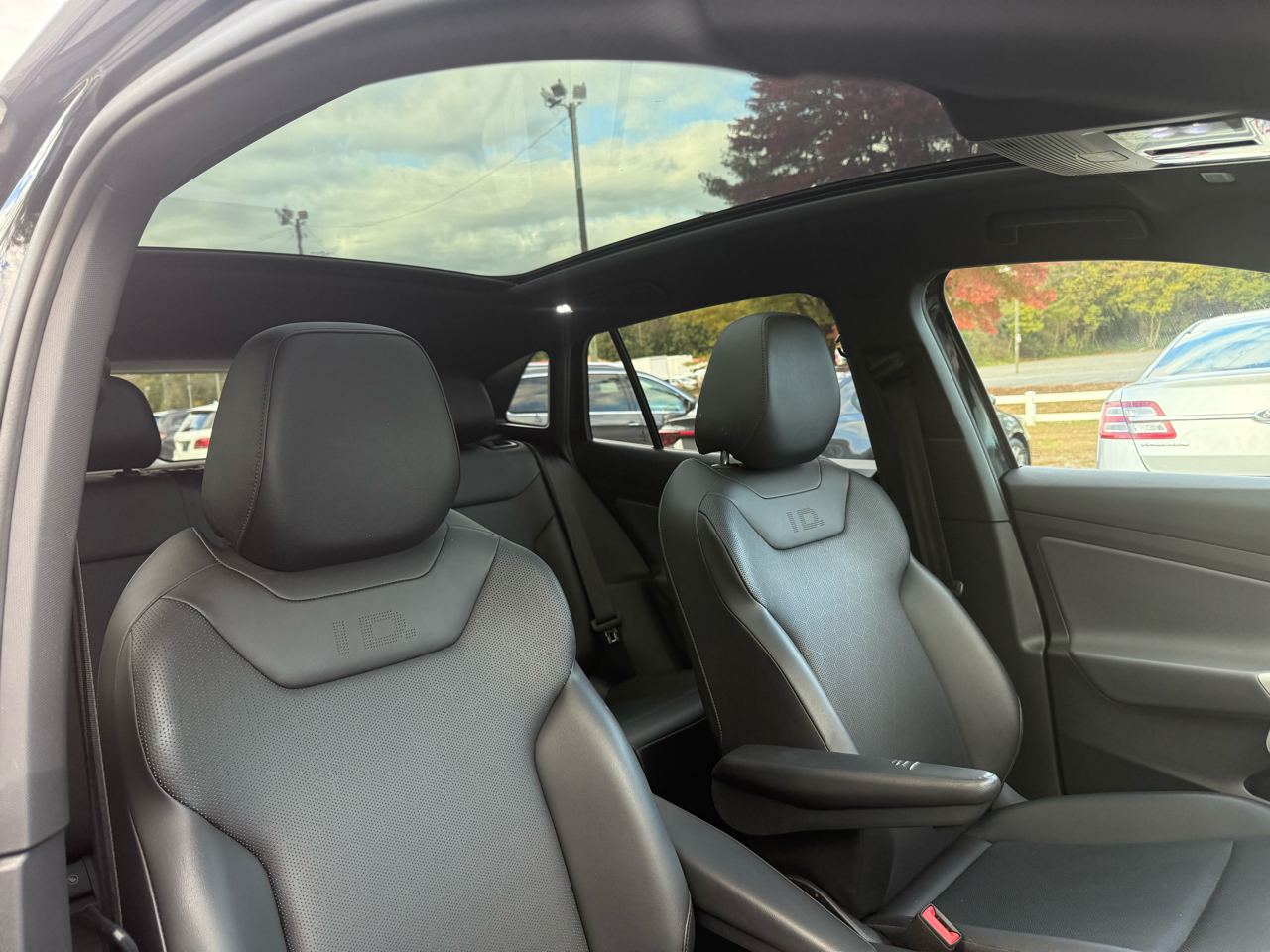 Volkswagen ID.4 1st Edition 2021 Volkswagen ID.4 1st Edition 2021