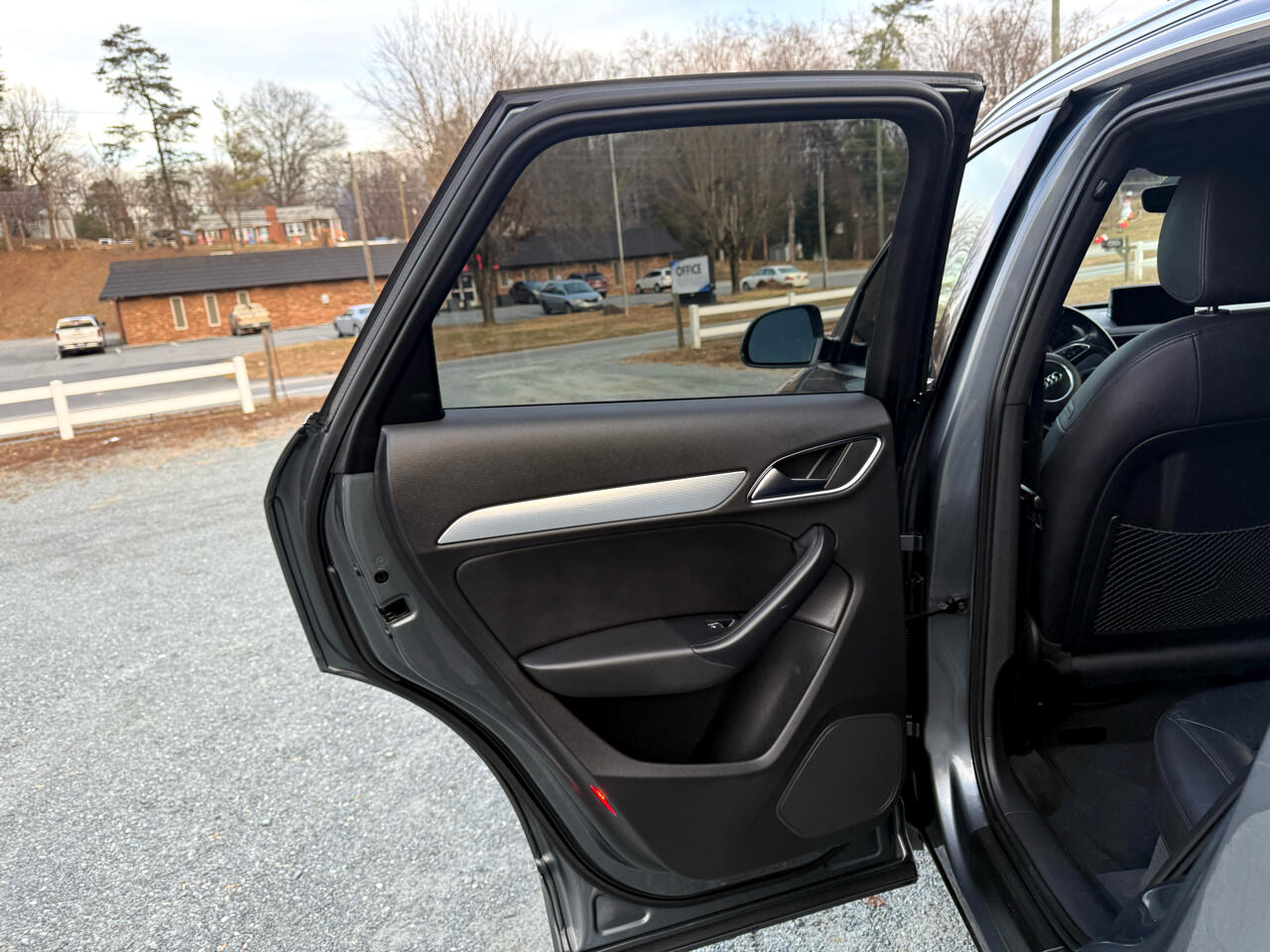 Audi Q3 2.0T quattro Premium Plus 2016