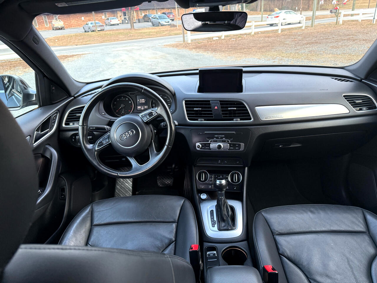 Audi Q3 2.0T quattro Premium Plus 2016