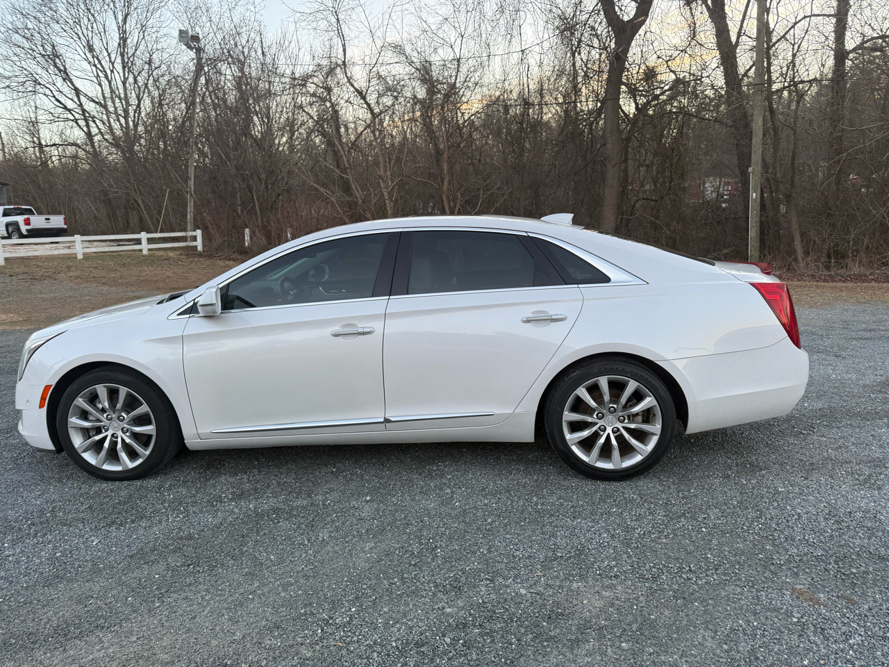 Cadillac XTS Luxury FWD 2017