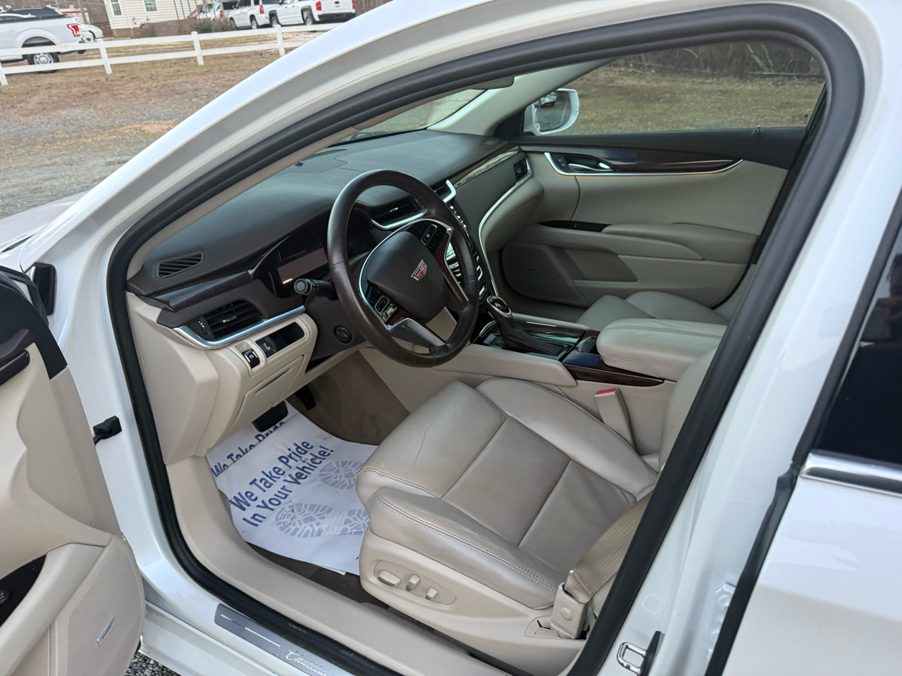 Cadillac XTS Luxury FWD 2017