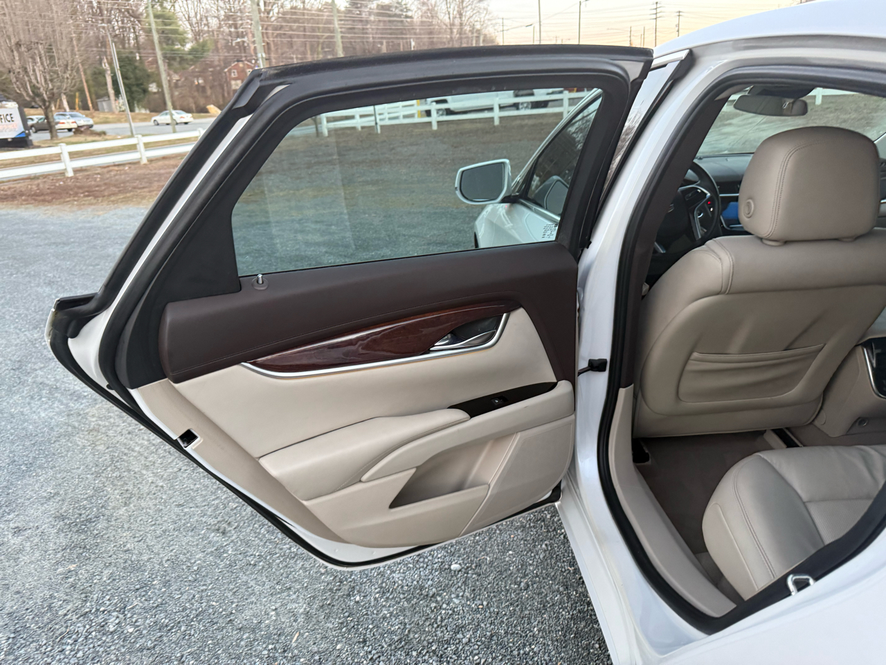 Cadillac XTS Luxury FWD 2017