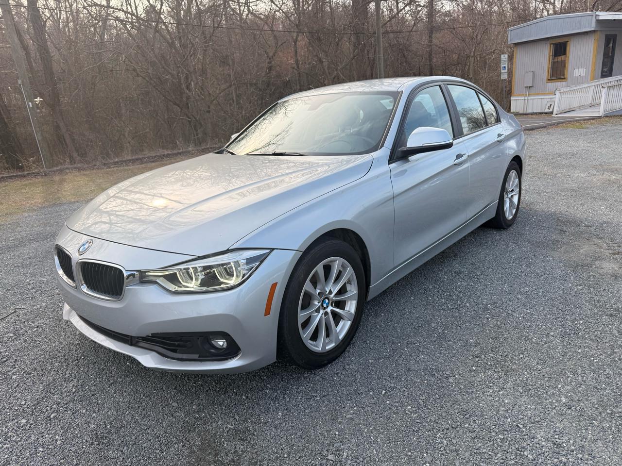 BMW 3-Series 320i Sedan 2018