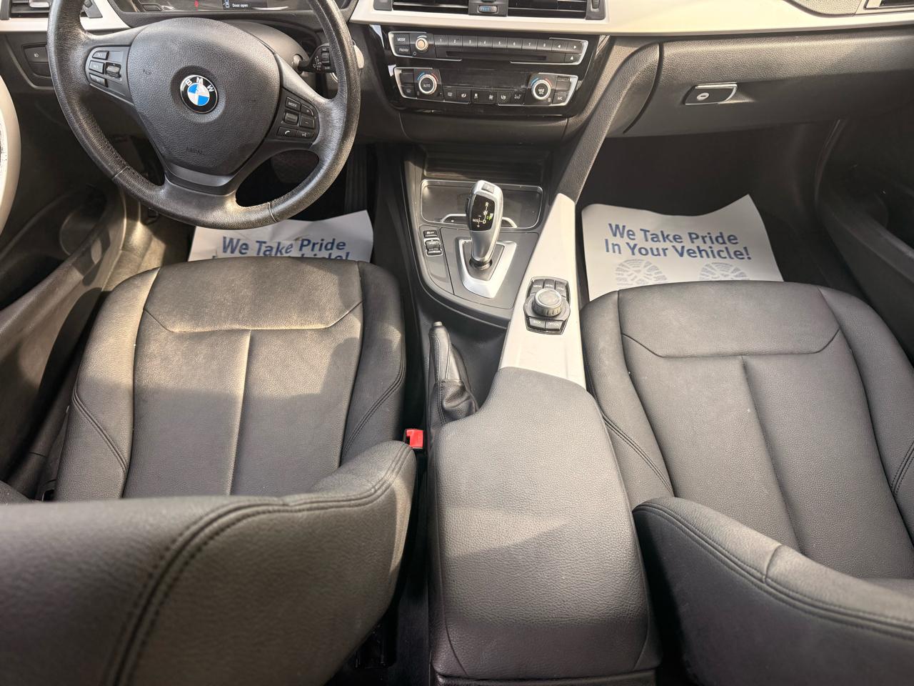 BMW 3-Series 320i Sedan 2018