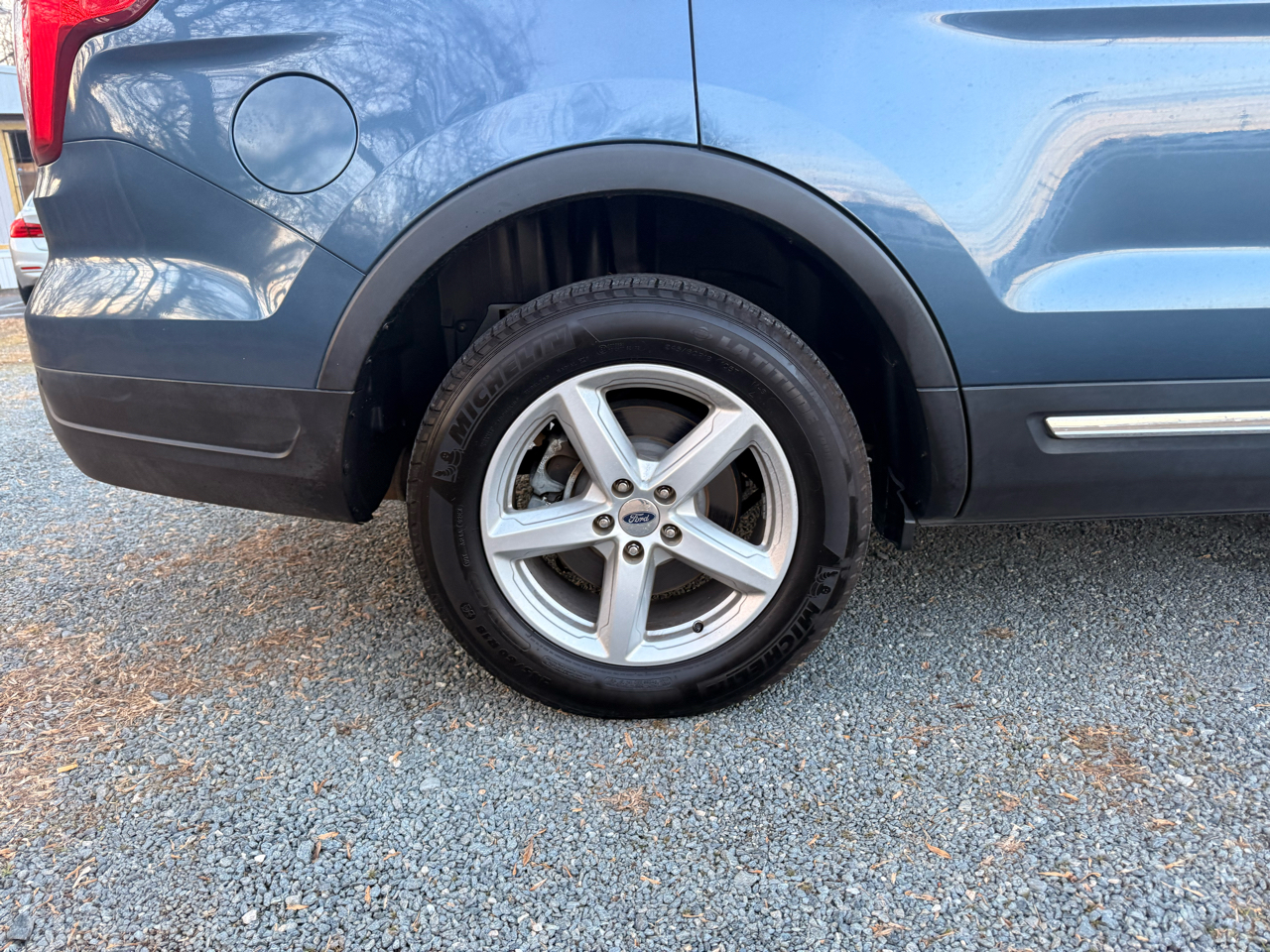 Ford Explorer XLT FWD 2019