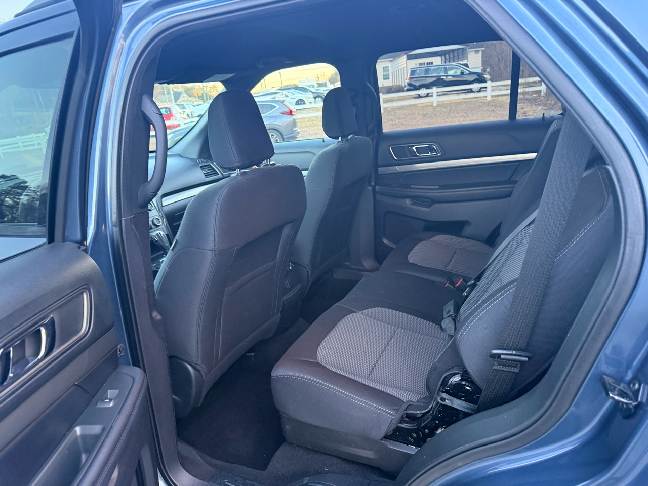 Ford Explorer XLT FWD 2019