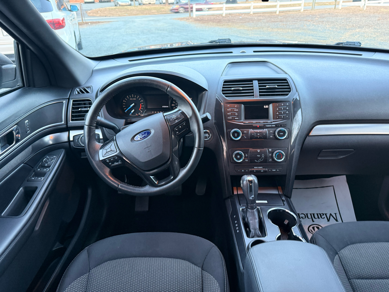 Ford Explorer XLT FWD 2019