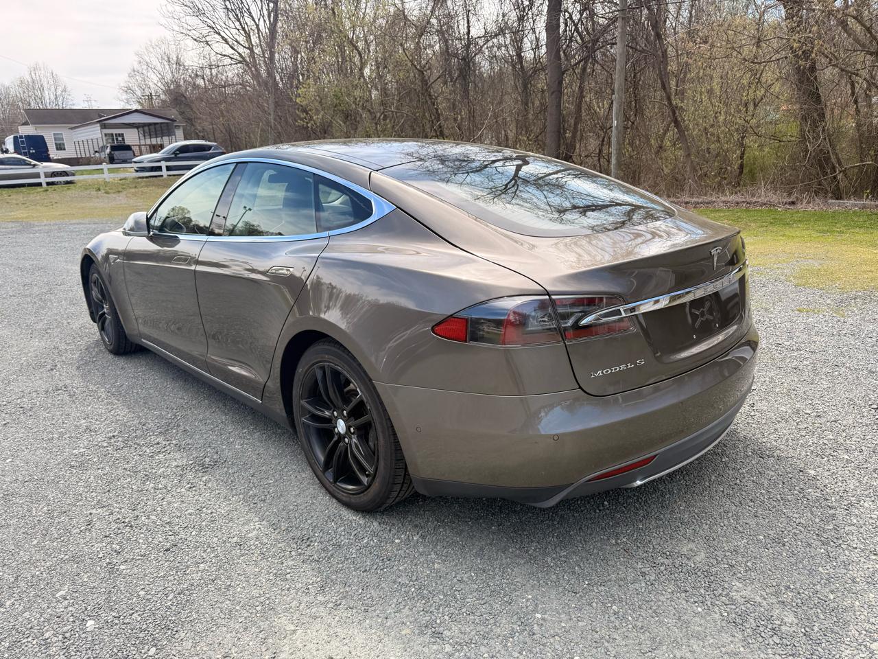 Tesla Model S 85 2015