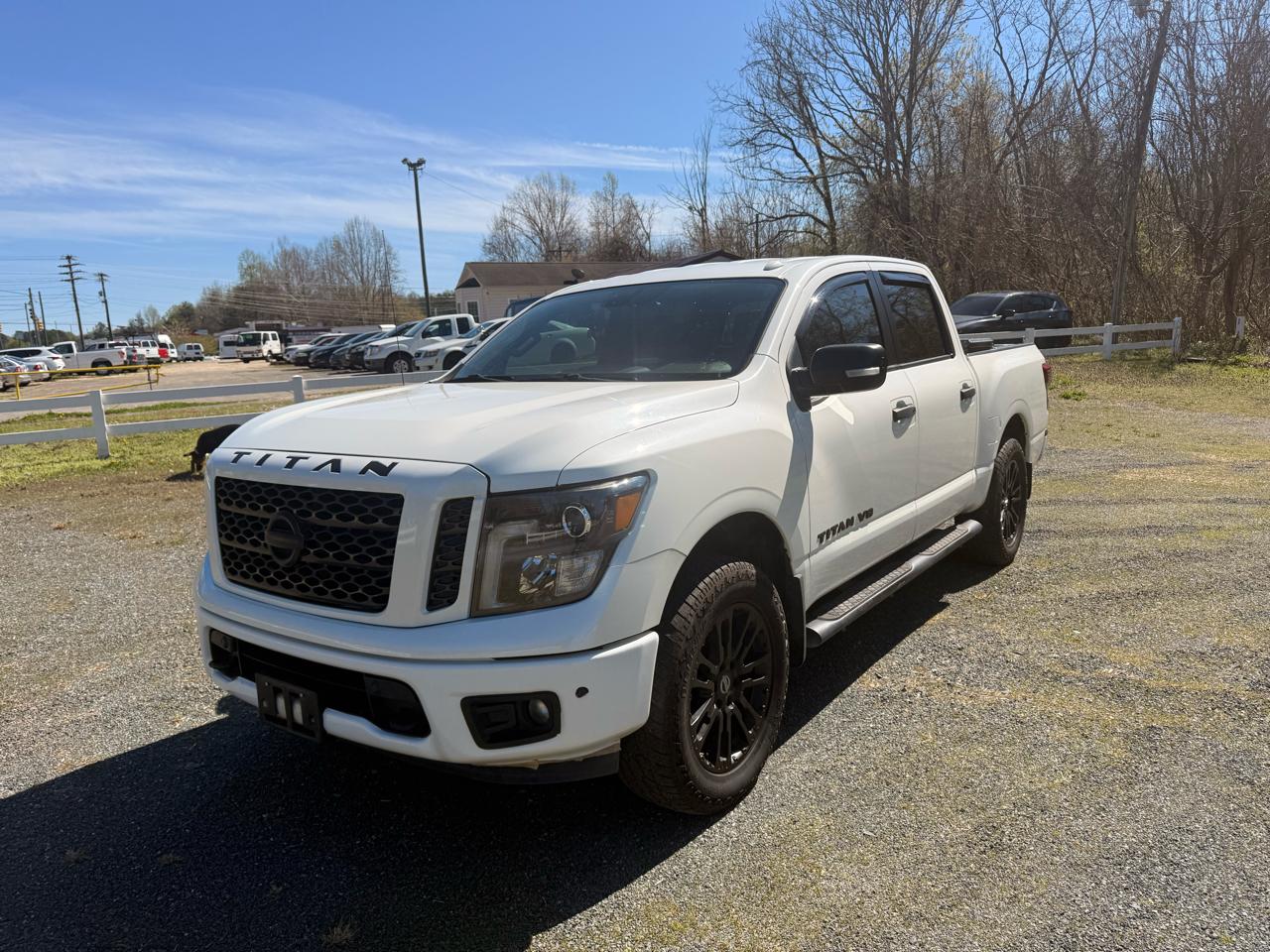 Nissan Titan PRO-4X Crew Cab 4WD 2018