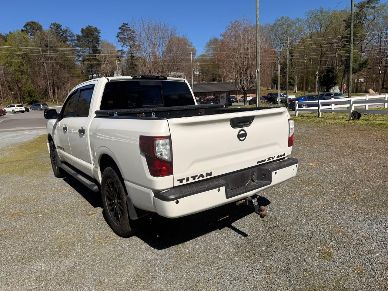 Nissan Titan PRO-4X Crew Cab 4WD 2018