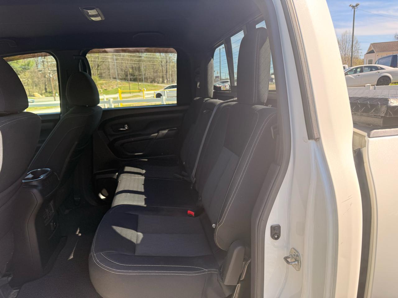 Nissan Titan PRO-4X Crew Cab 4WD 2018