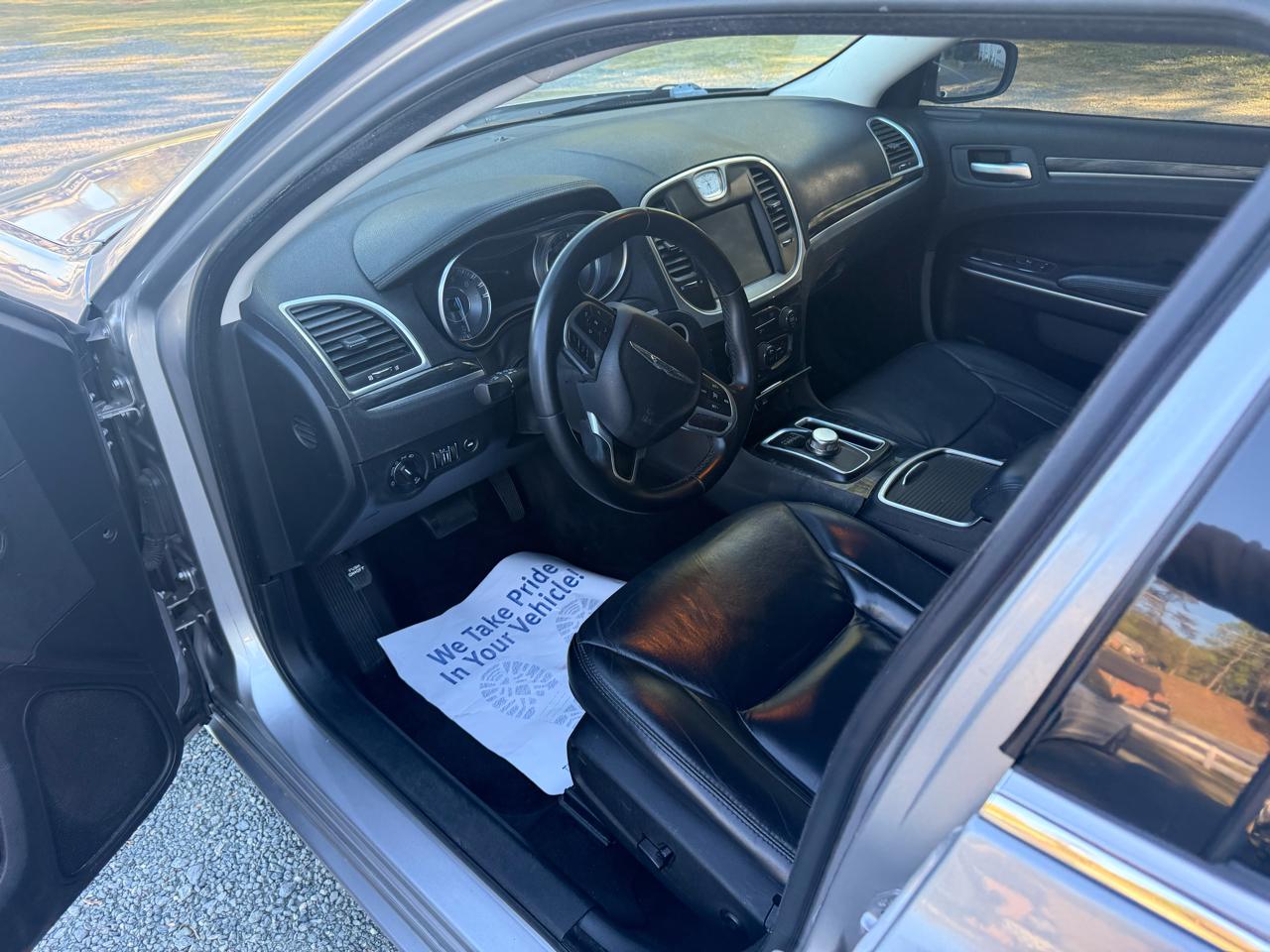 Chrysler 300 Limited RWD 2017