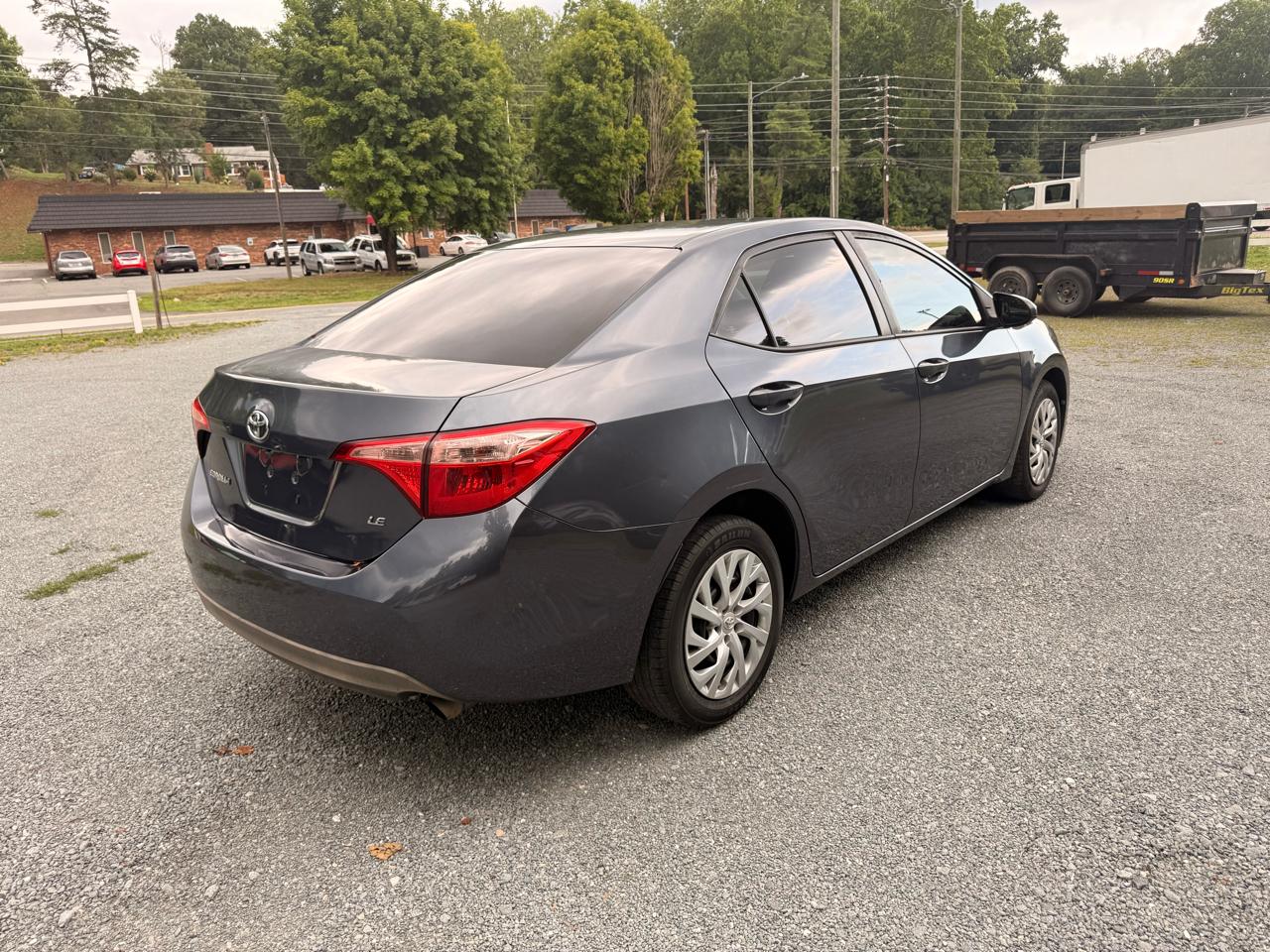 Toyota Corolla XLE CVT 2019