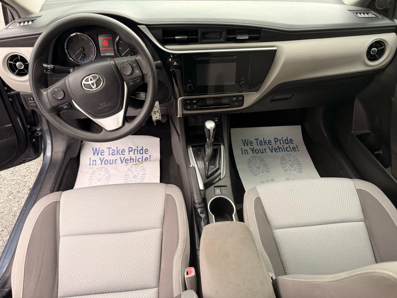 Toyota Corolla XLE CVT 2019