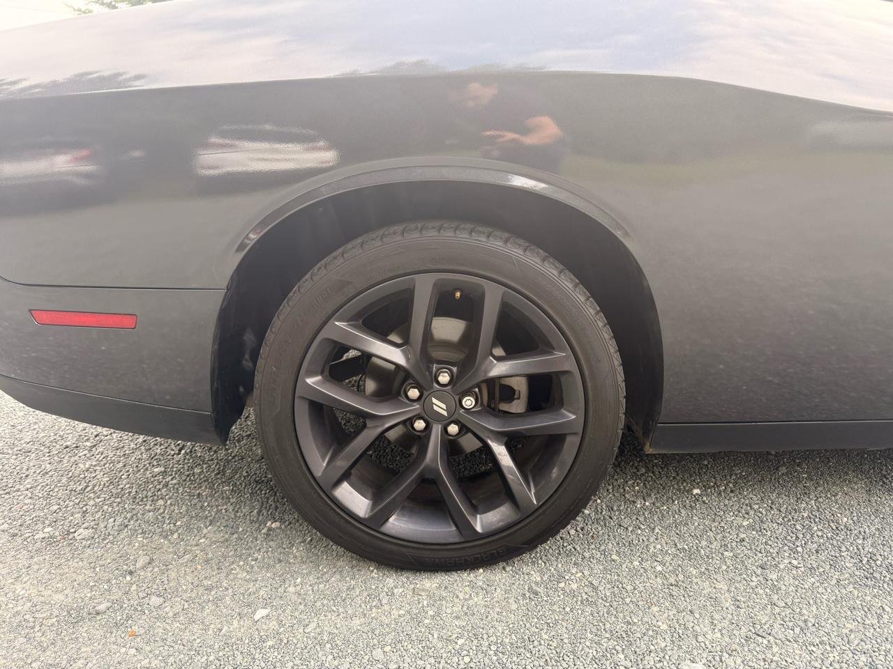 Dodge Challenger SXT 2021