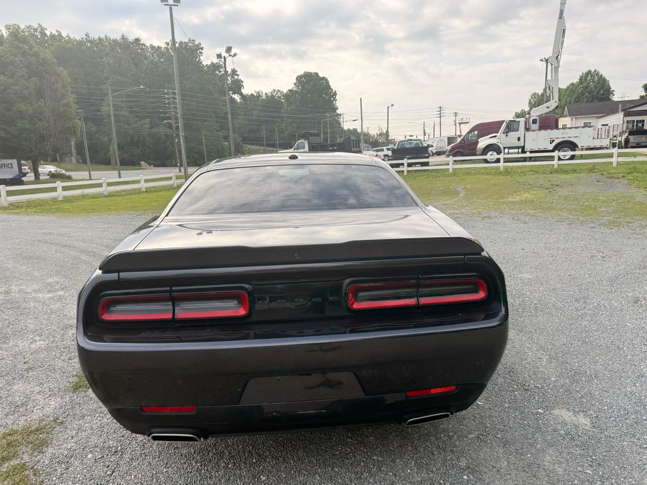 Dodge Challenger SXT 2021