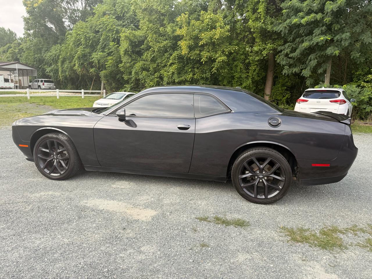 Dodge Challenger SXT 2021