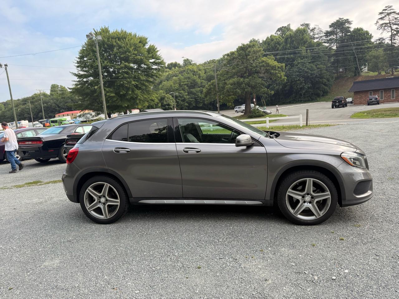Mercedes-Benz GLA-Class GLA250 4MATIC 2015