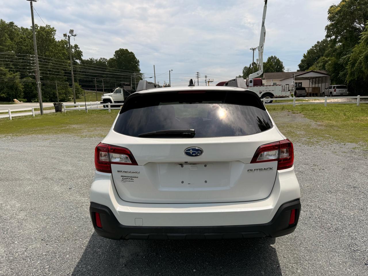Subaru Outback 2.5i Premium 2019