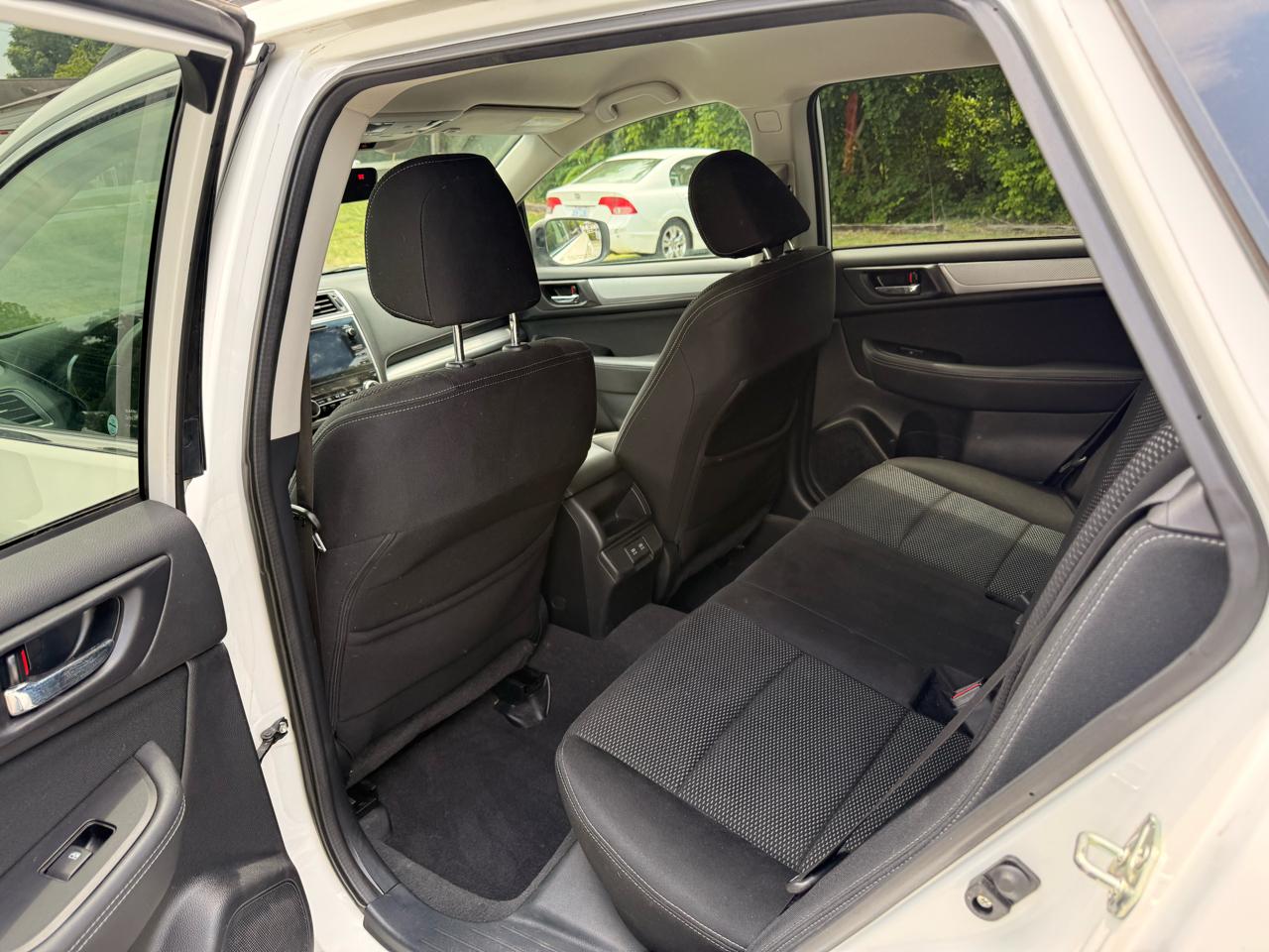 Subaru Outback 2.5i Premium 2019
