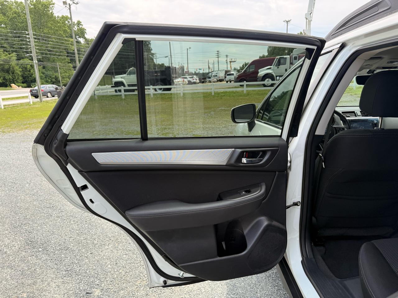 Subaru Outback 2.5i Premium 2019