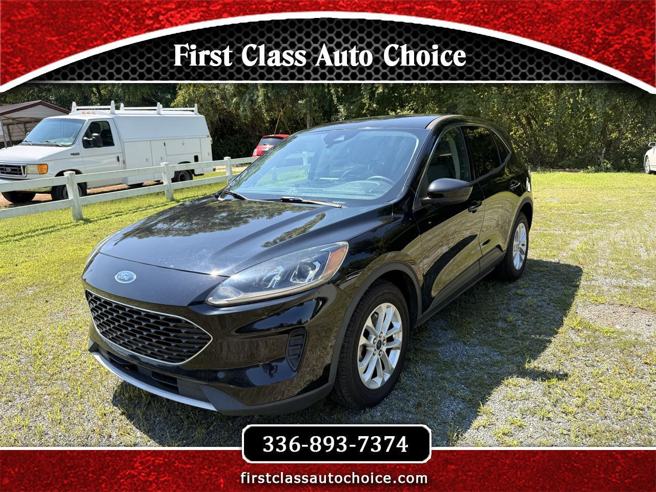 2020 Ford Escape SE