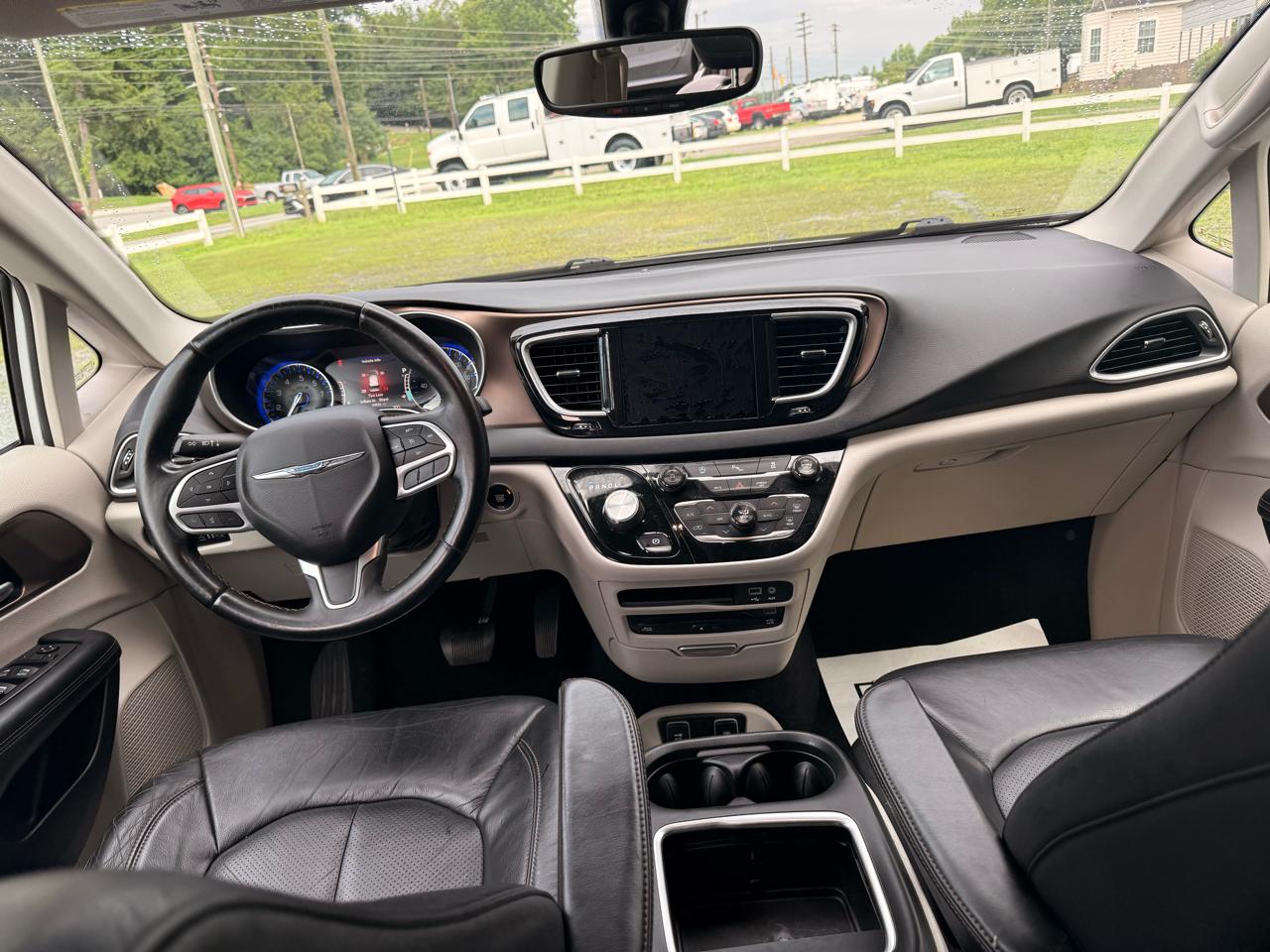 Chrysler Pacifica Touring-L Plus 2018