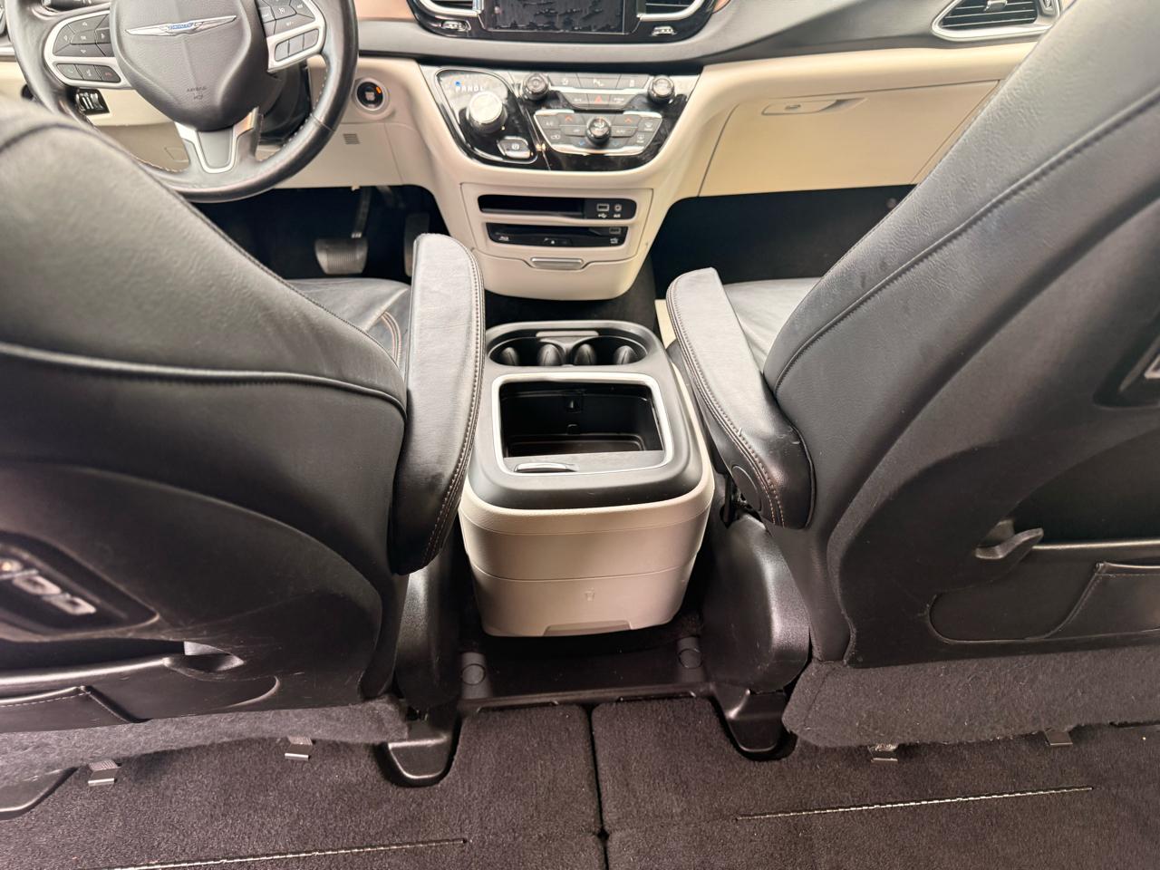 Chrysler Pacifica Touring-L Plus 2018