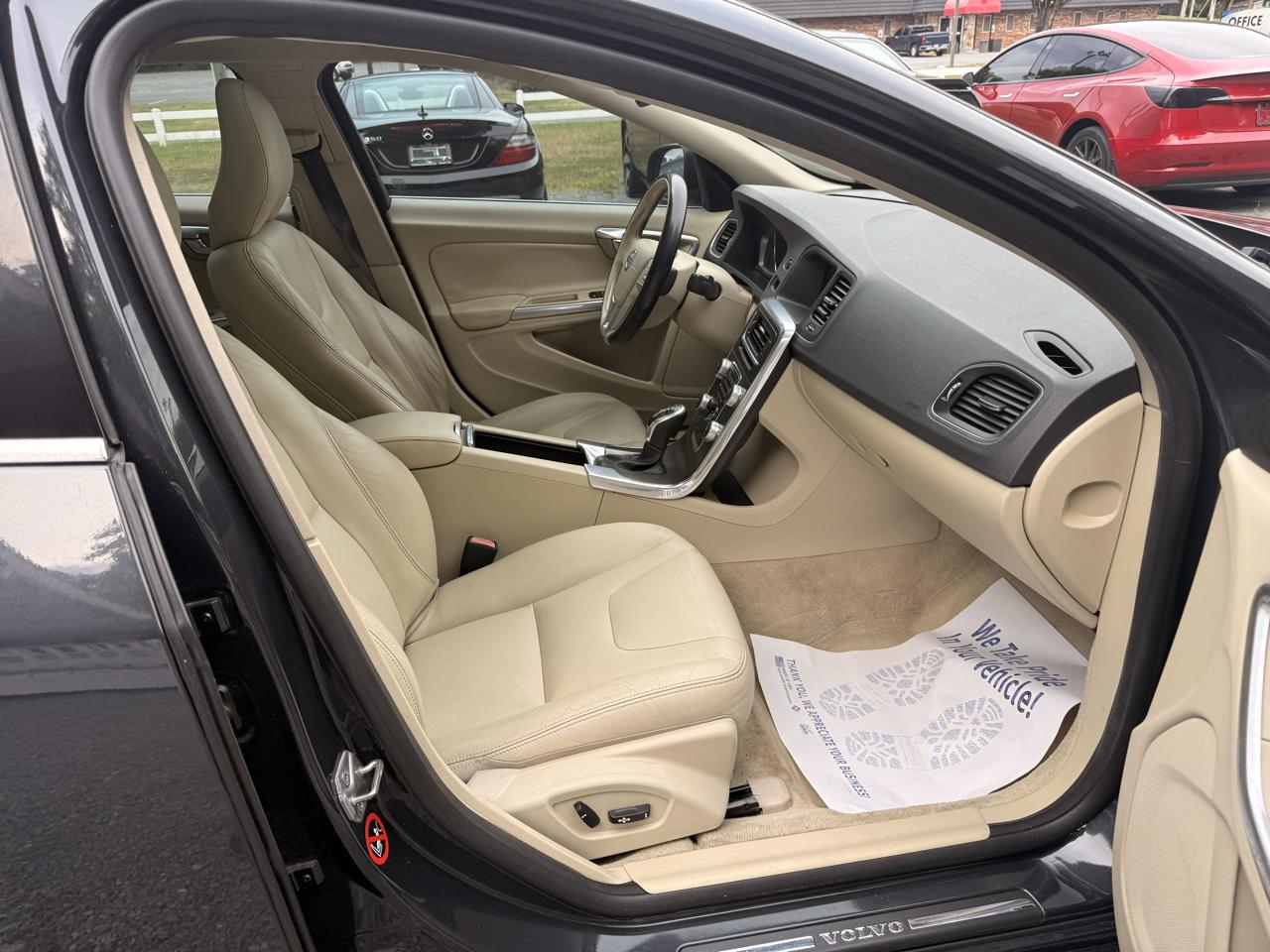 Volvo S60 T5 Drive-E Premier FWD 2016