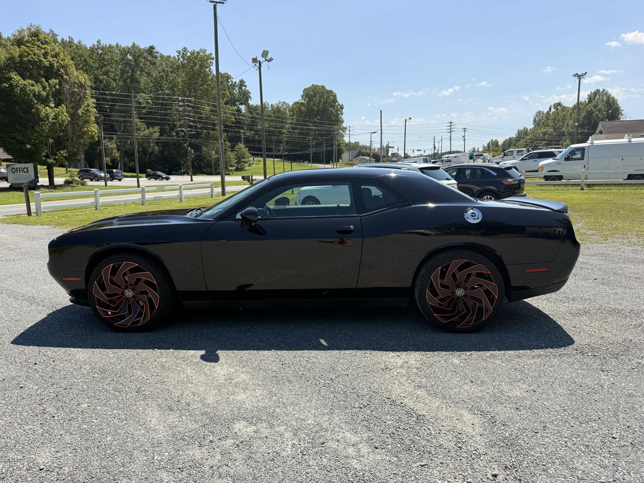 Dodge Challenger SXT 2021