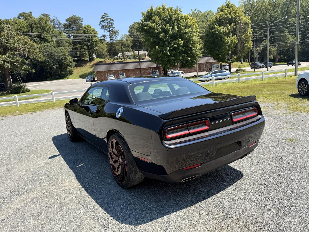 Dodge Challenger SXT 2021