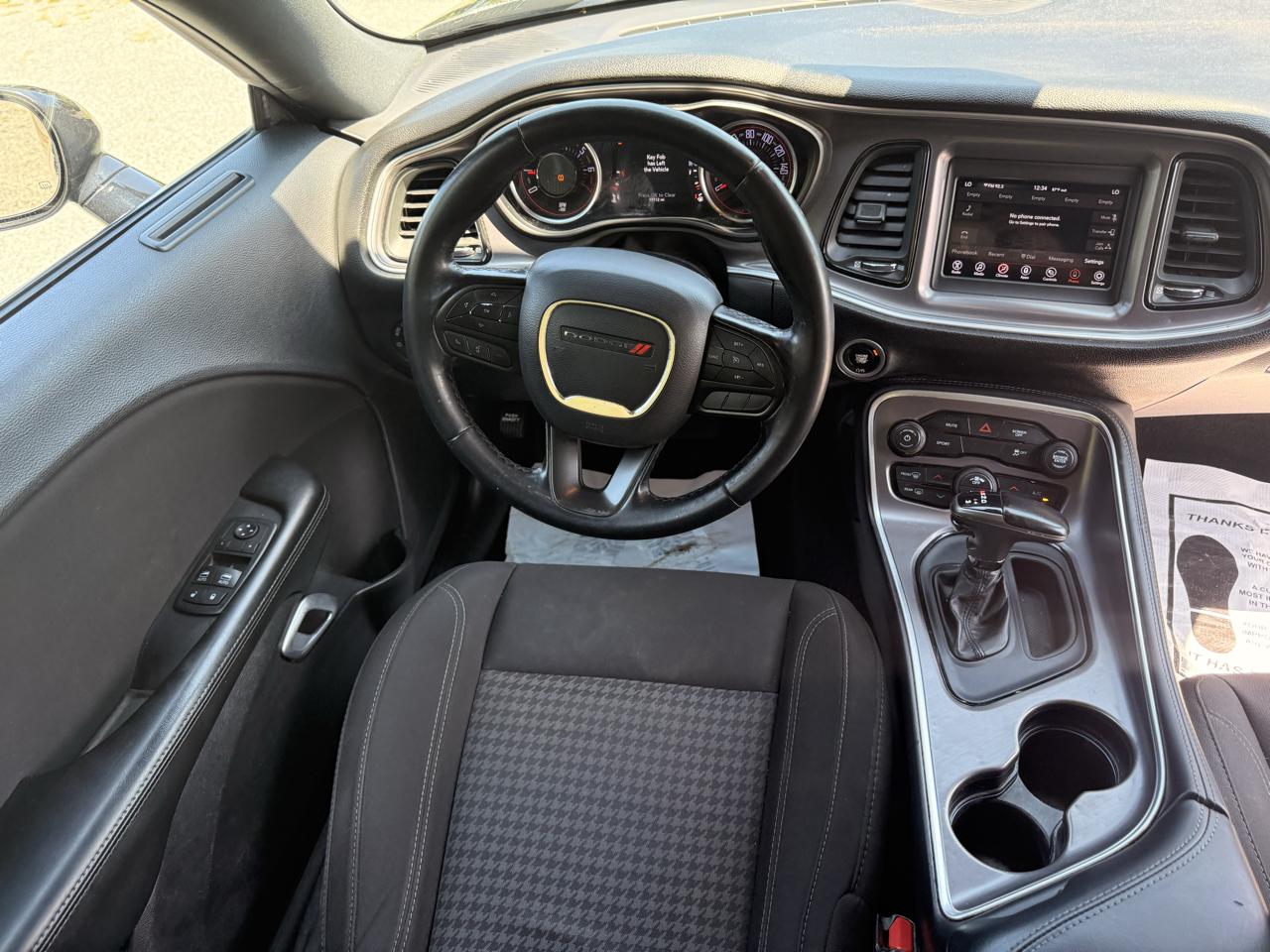 Dodge Challenger SXT 2021