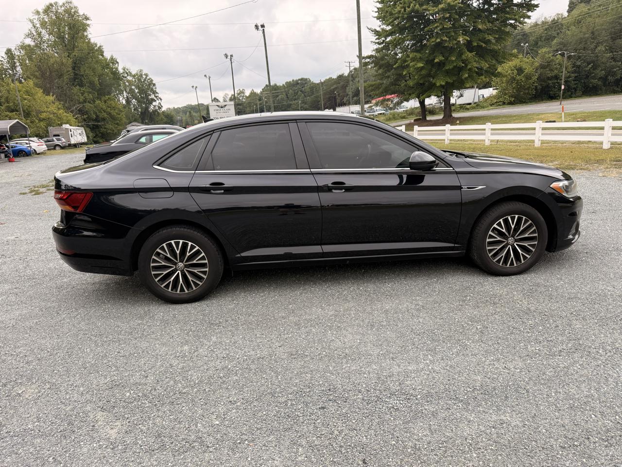 Volkswagen Jetta 1.4T SEL 8A 2019