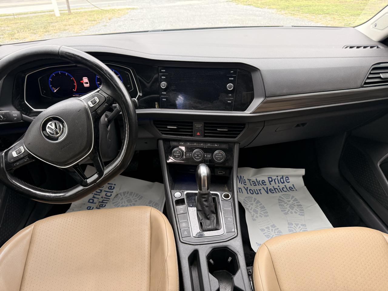 Volkswagen Jetta 1.4T SEL 8A 2019