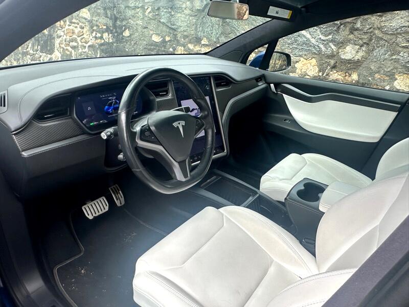 2020 Tesla Model X Performance photo 8