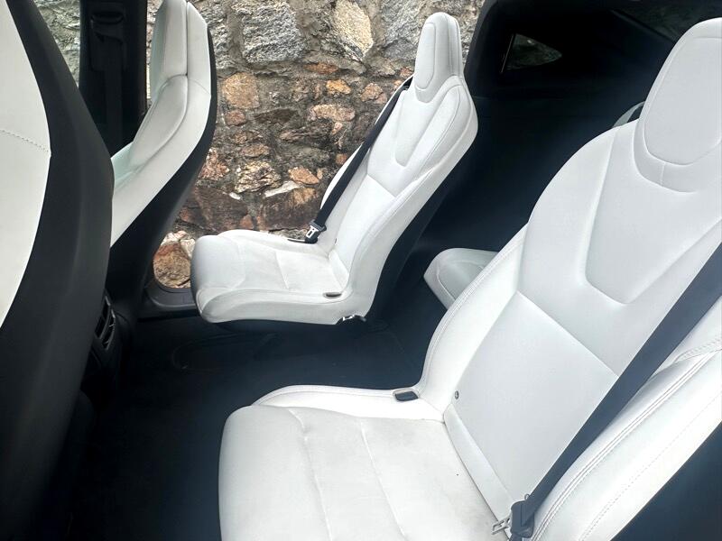 2020 Tesla Model X Performance photo 9