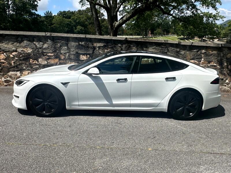 2022 Tesla Model S Plaid photo 3