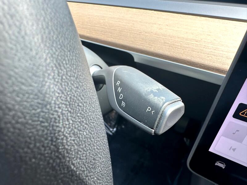 2020 Tesla Model 3 Long Range photo 17