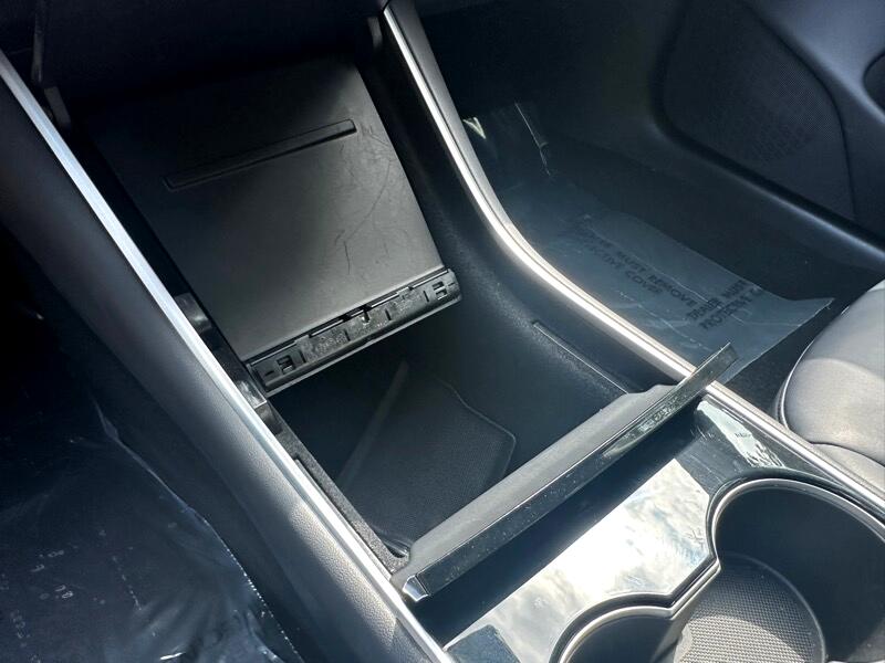 2020 Tesla Model 3 Long Range photo 19