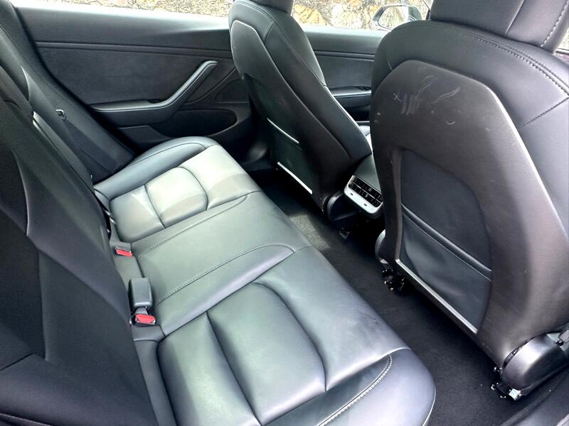 2020 Tesla Model 3 Long Range photo 29