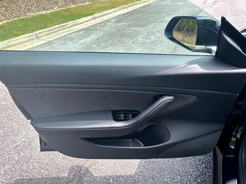 2020 Tesla Model 3 Long Range photo 45