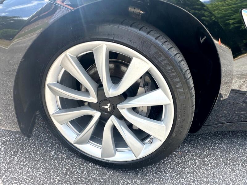 2020 Tesla Model 3 Long Range photo 47