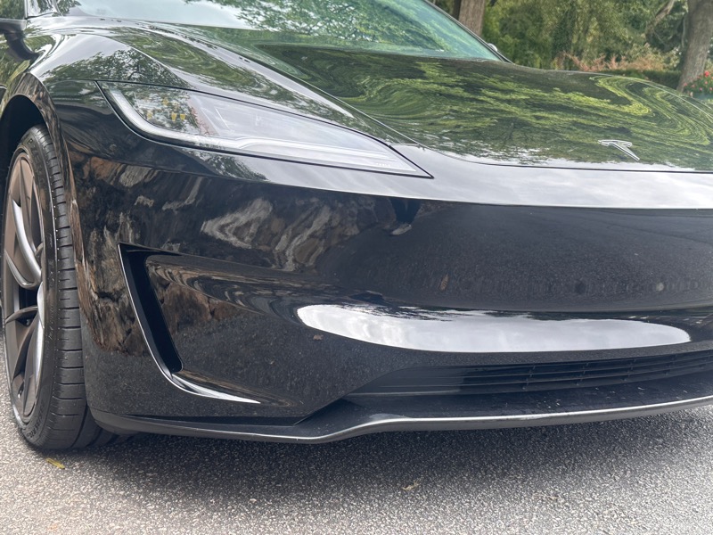 2024 Tesla Model 3 Performance photo 11