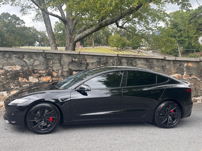 2024 Tesla Model 3 Performance photo 13